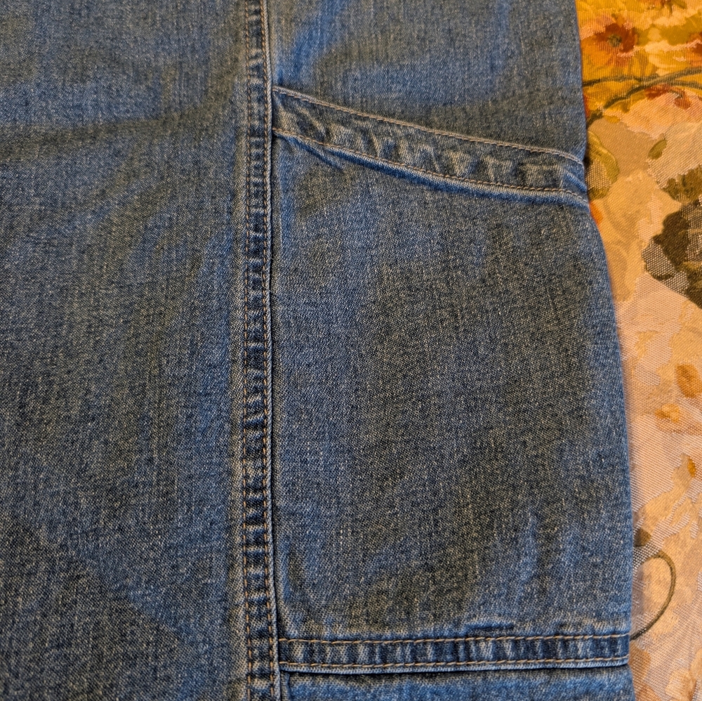 VTG DENIM&CO High Waisted Denim Capri Pants with 6 Pockets - EVC - 18W - Picture 6 of 7